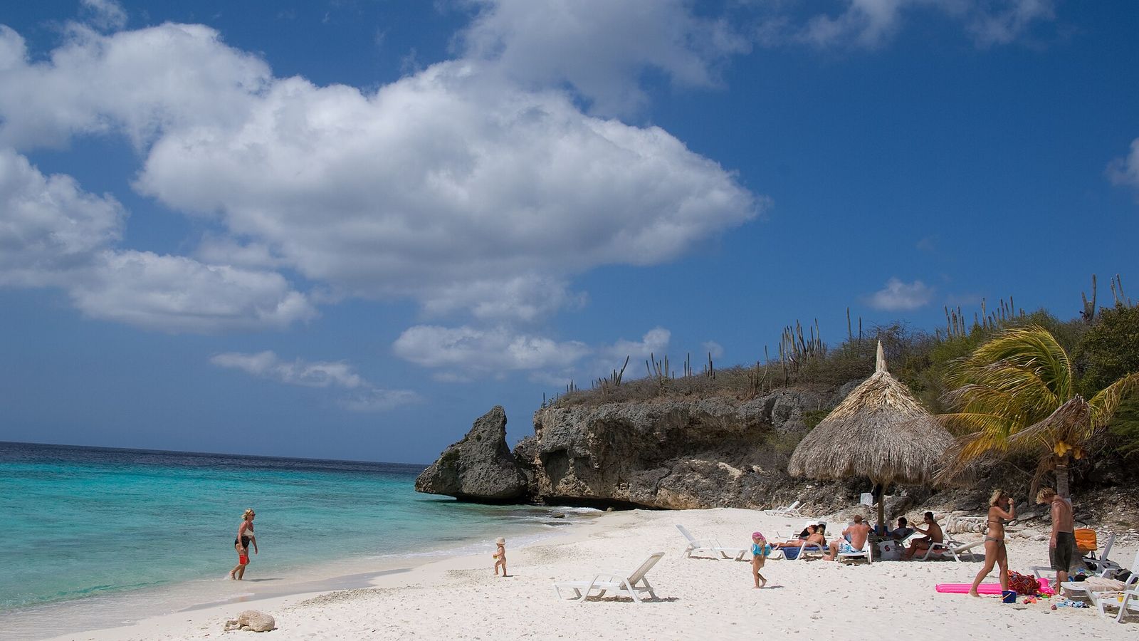 Sfeerfoto bij: Papiaments leren: de handigste woordjes en zinnen voor je reis naar Curaçao