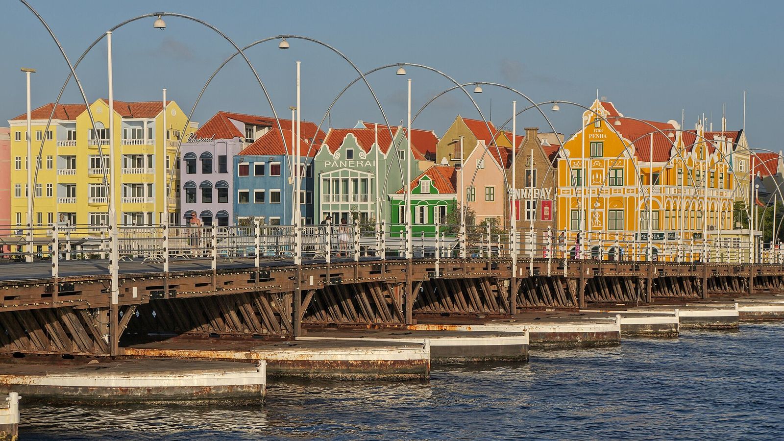 Sfeerfoto bij: Paspoort, ID-kaart en DI-kaart: zo reis je zonder zorgen naar Curaçao